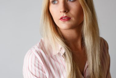 Learn when and how to use off-camera flash for professional portraits